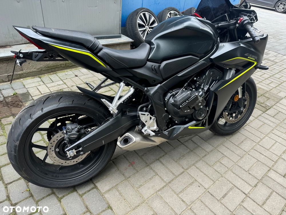 Honda CBR - 4
