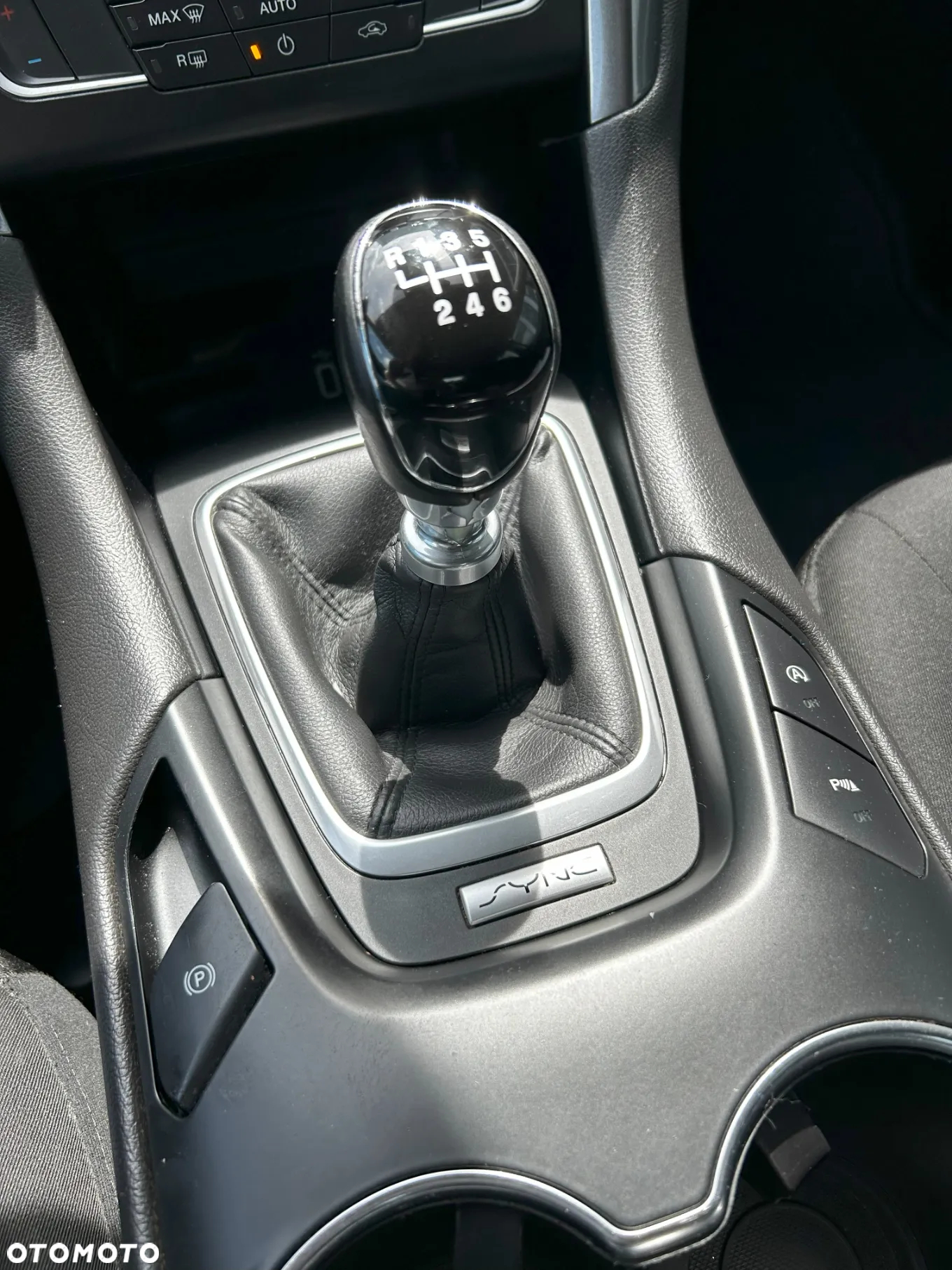 Ford Mondeo 1.5 EcoBoost Edition - 10