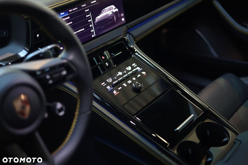 Porsche Panamera GTS - 14