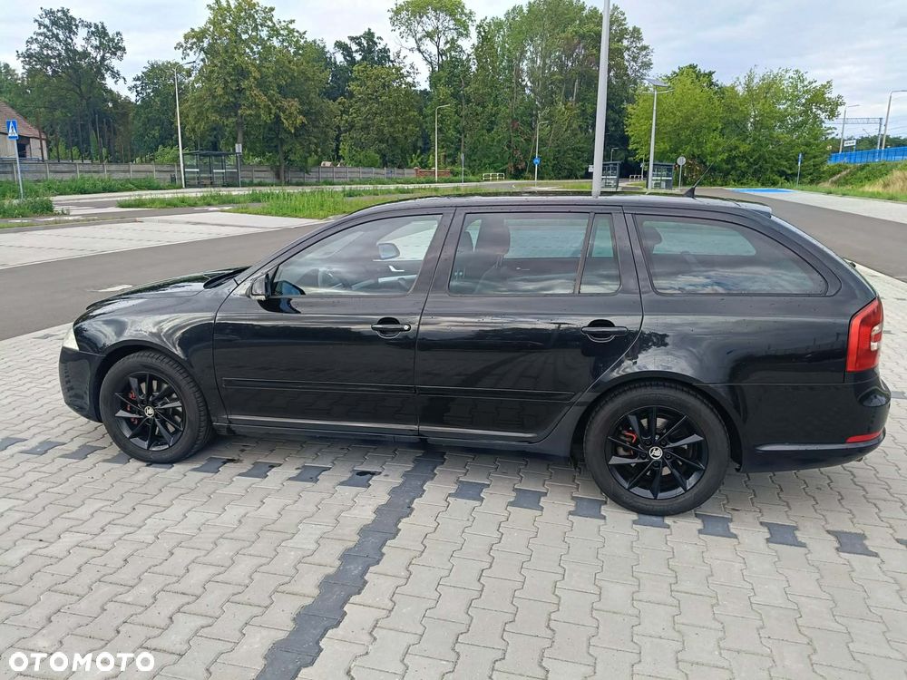 Skoda Octavia 2.0 TDI DPF RS - 5