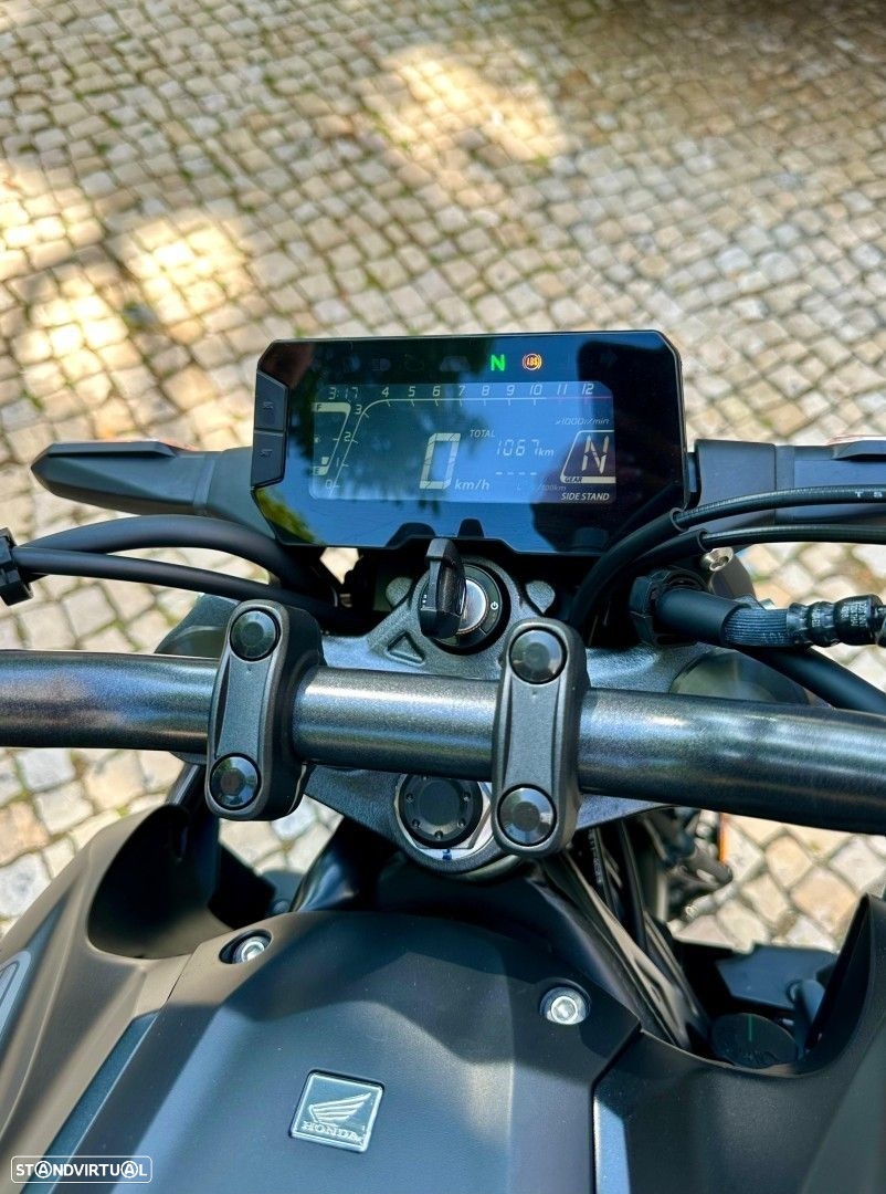 Honda CB 300R - 2