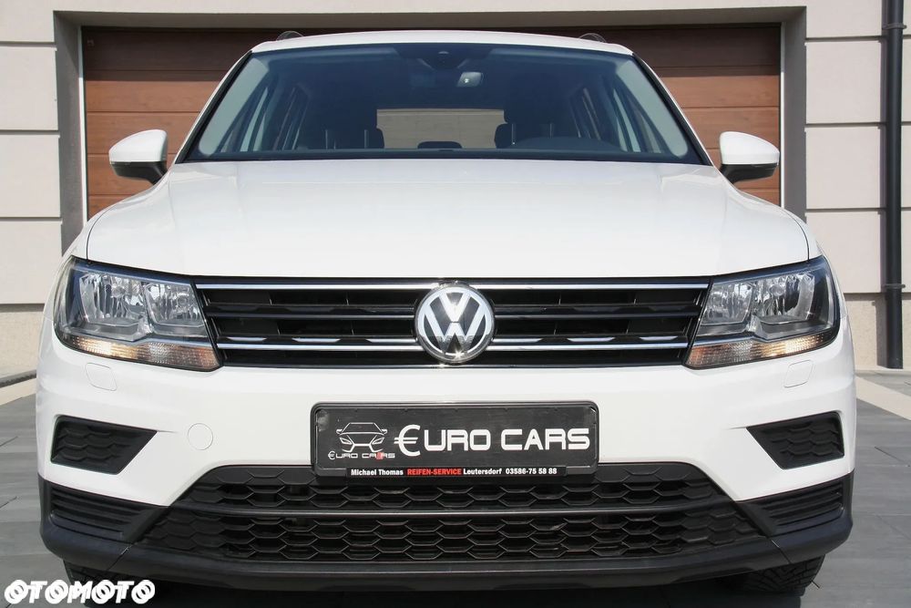 Volkswagen Tiguan - 2