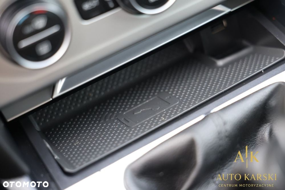 Volkswagen Passat Variant - 21