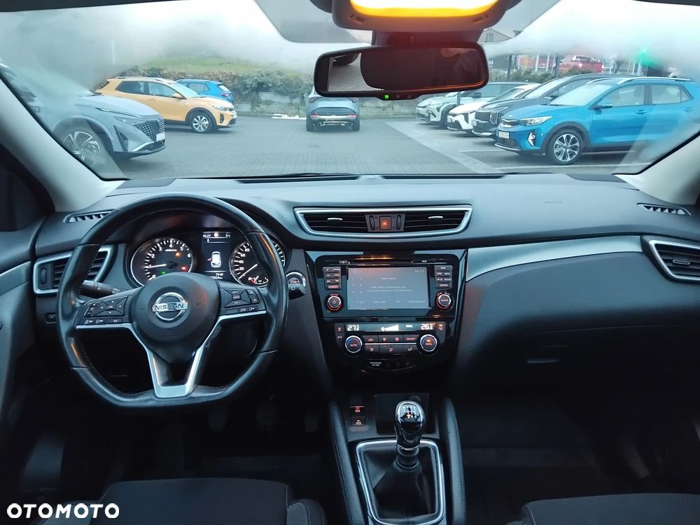 Nissan Qashqai 1.2 DIG-T N-Connecta - 8