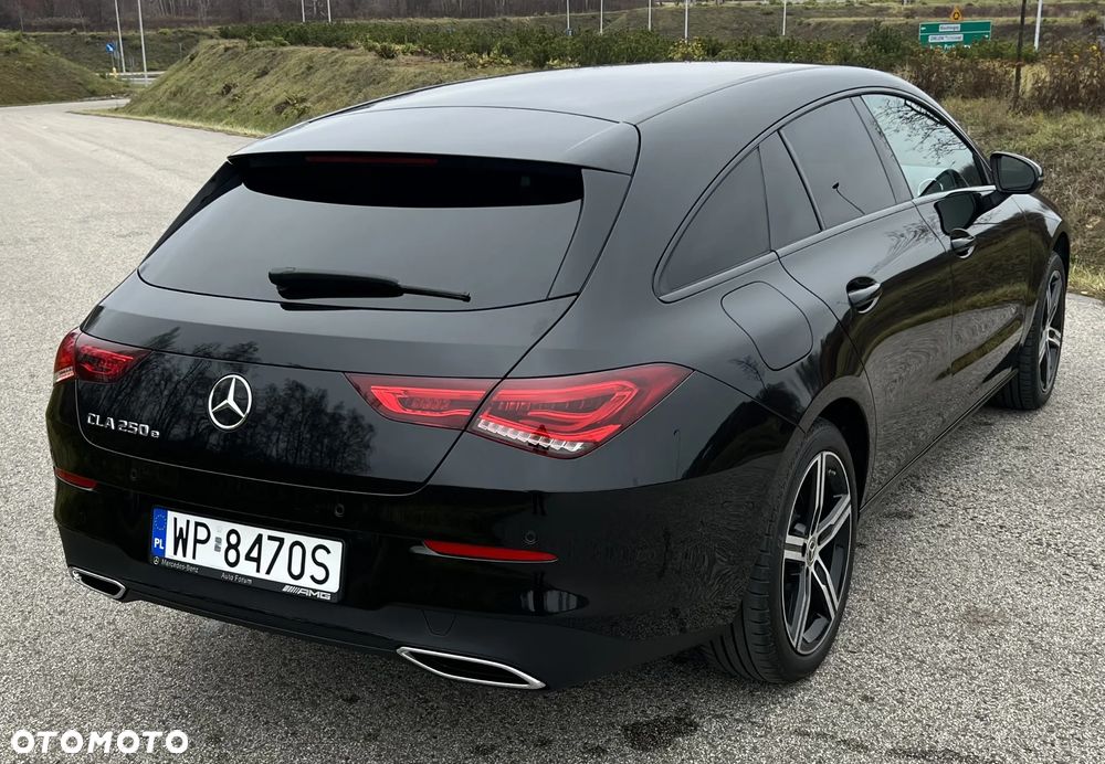 Mercedes-Benz CLA 250 e 8G-DCT Progressive - 5