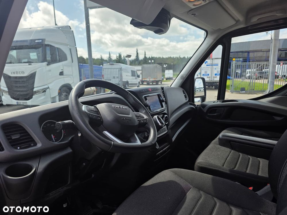 Iveco 35S18A8 Maxi Automat Ledy Tempomat  Krajowy 3l 180KM Hak ! Jak Nowy !!! - 12