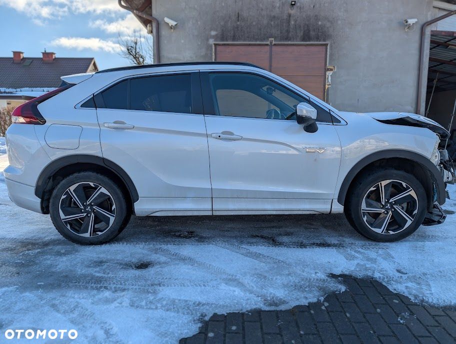 Mitsubishi Eclipse Cross - 9