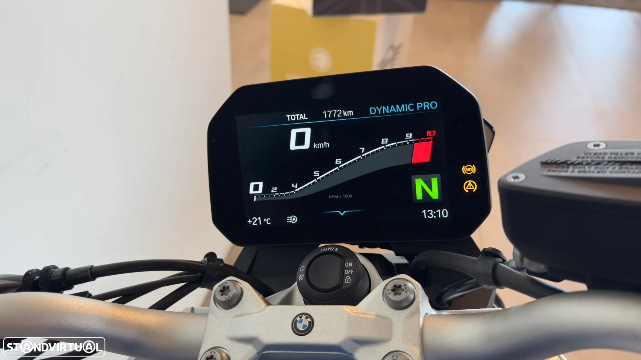 BMW F 900 R - 4