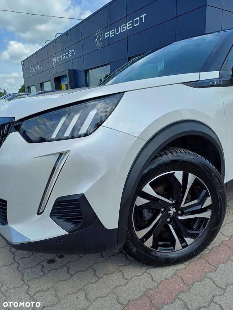 Peugeot 2008 1.2 PureTech GT S&S EAT8 - 11