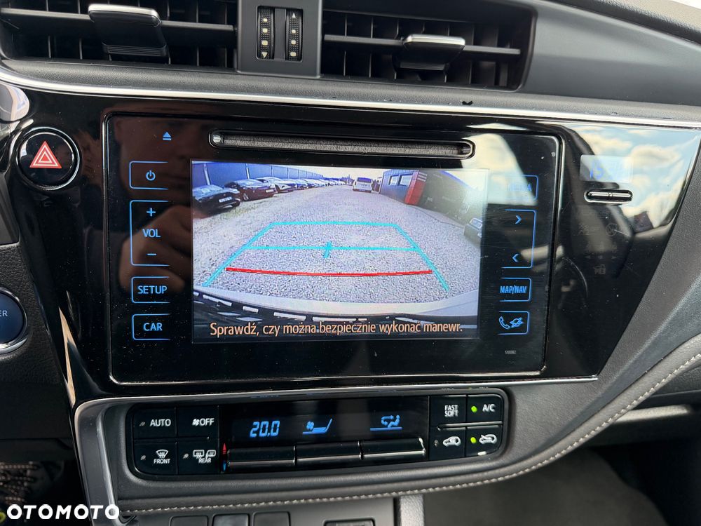 Toyota Auris Hybrid 135 Premium - 19