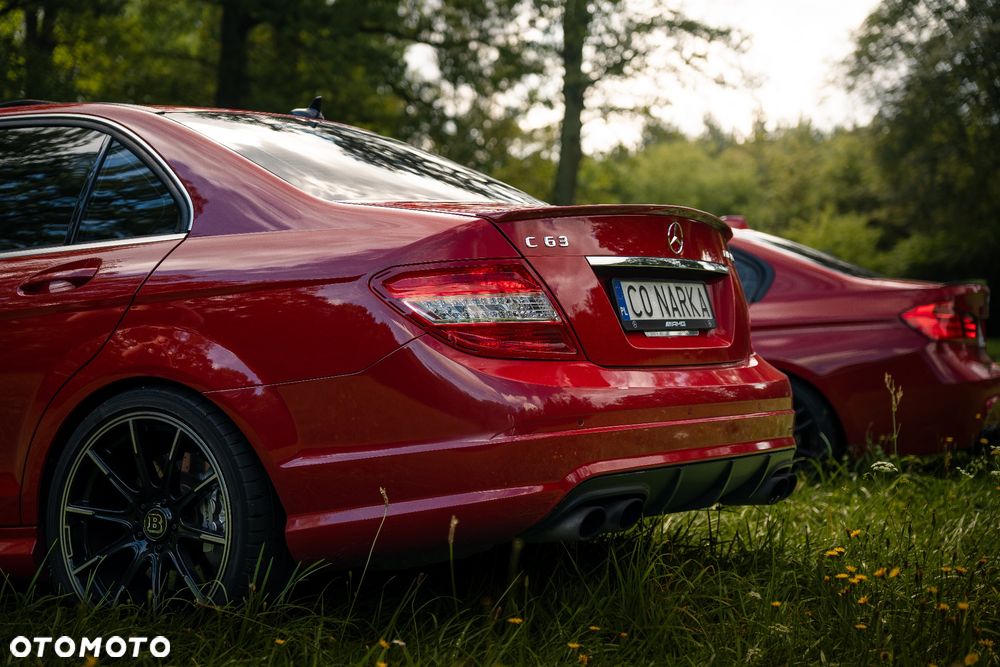 Mercedes-Benz Klasa C 63 AMG - 7