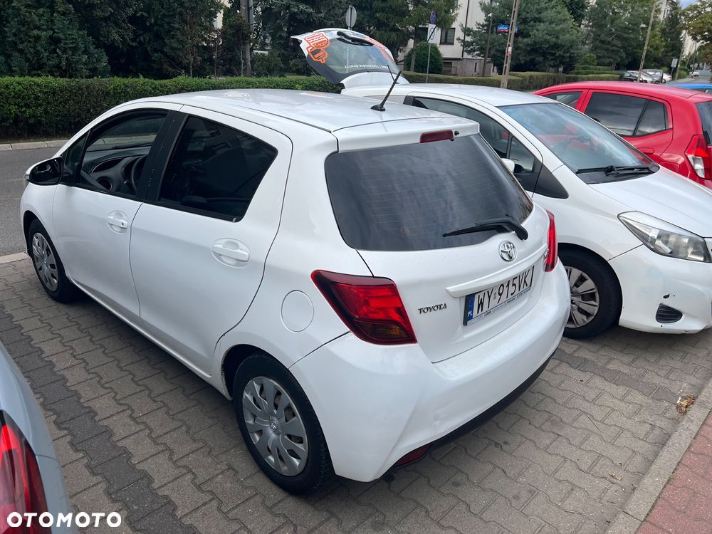 Toyota Yaris 1.0 Active EU6 - 4