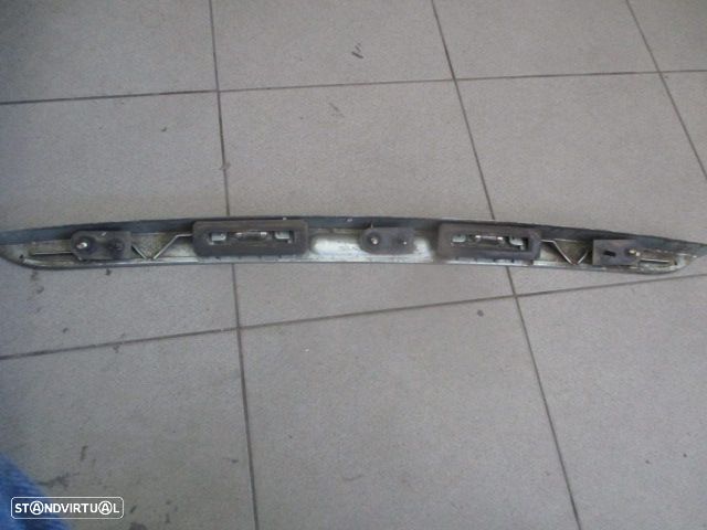 Grelha Friso 2S61A43404 FORD FIESTA 2004 5P MALA - 2