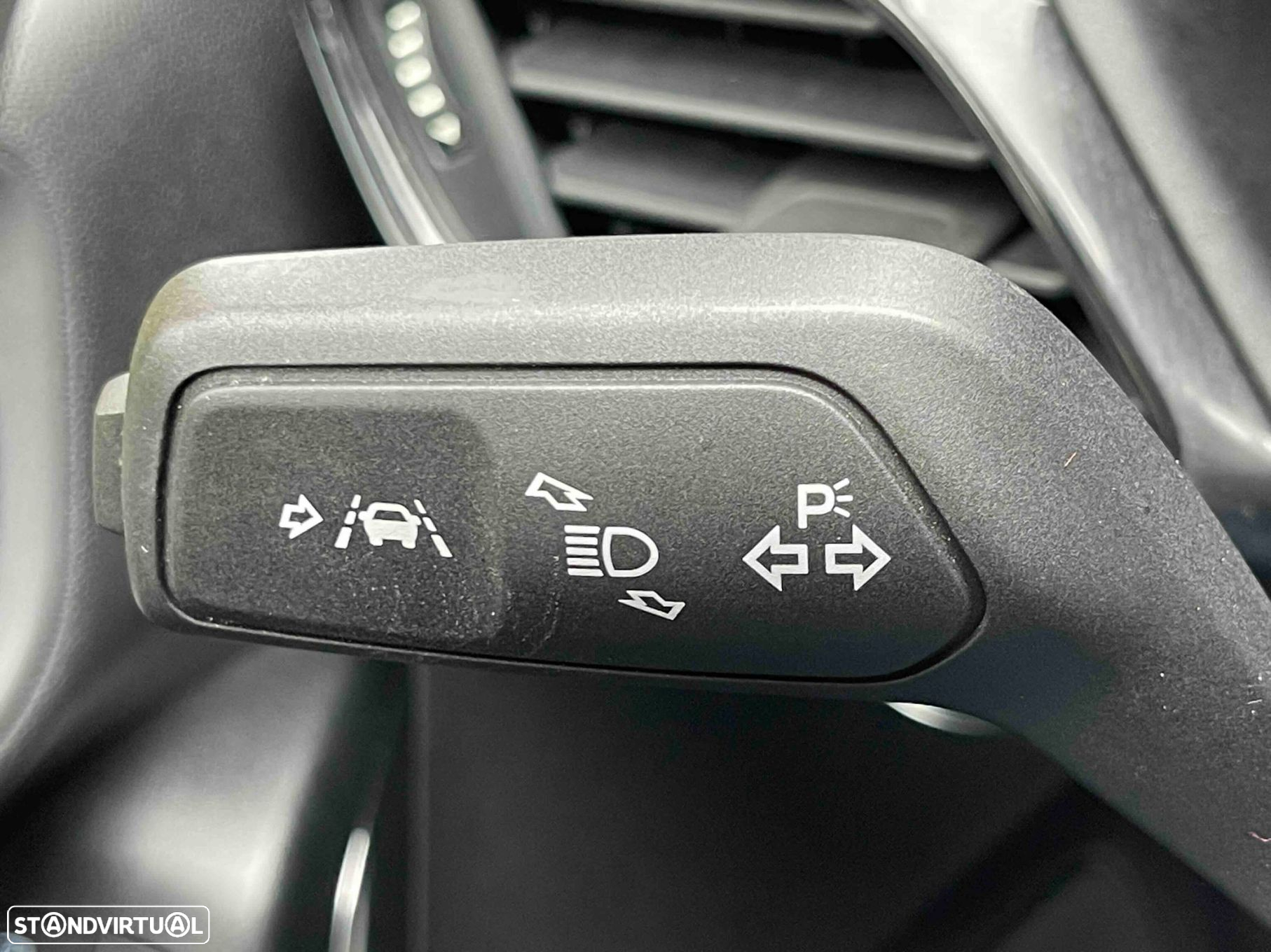 Ford Fiesta 1.5 EcoBoost S&S ST X - 37