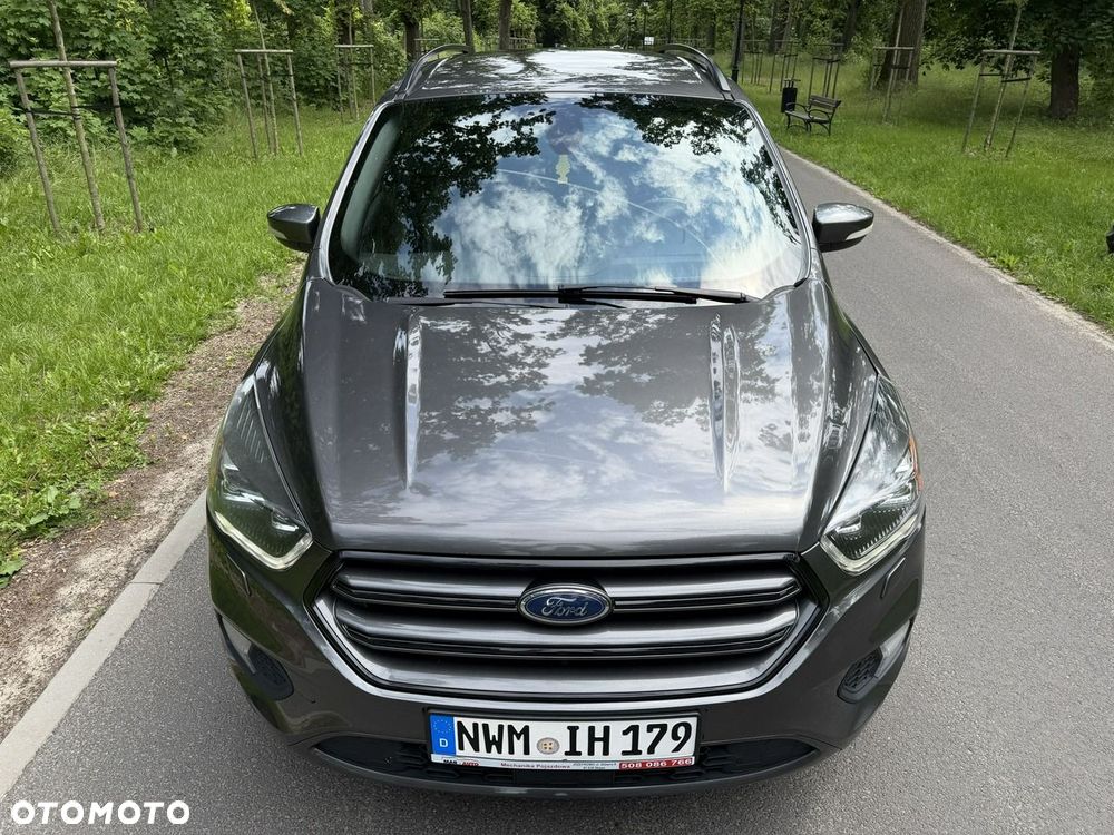 Ford Kuga - 17