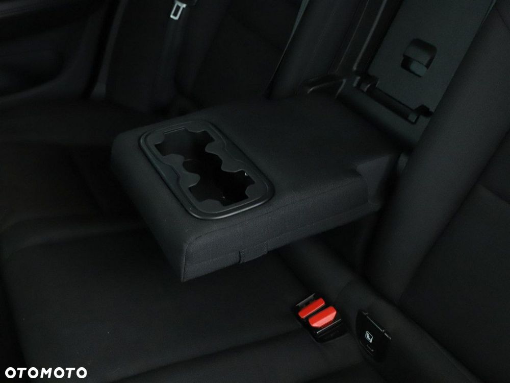 Volvo V60 D3 - 33