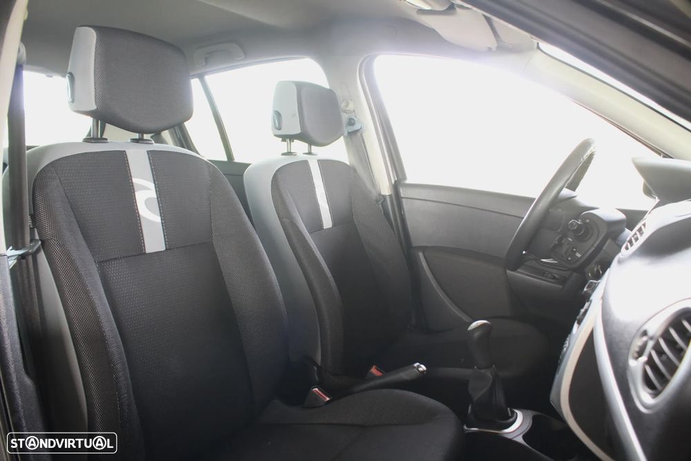 Renault Clio 1.2 16V Rip Curl II - 34