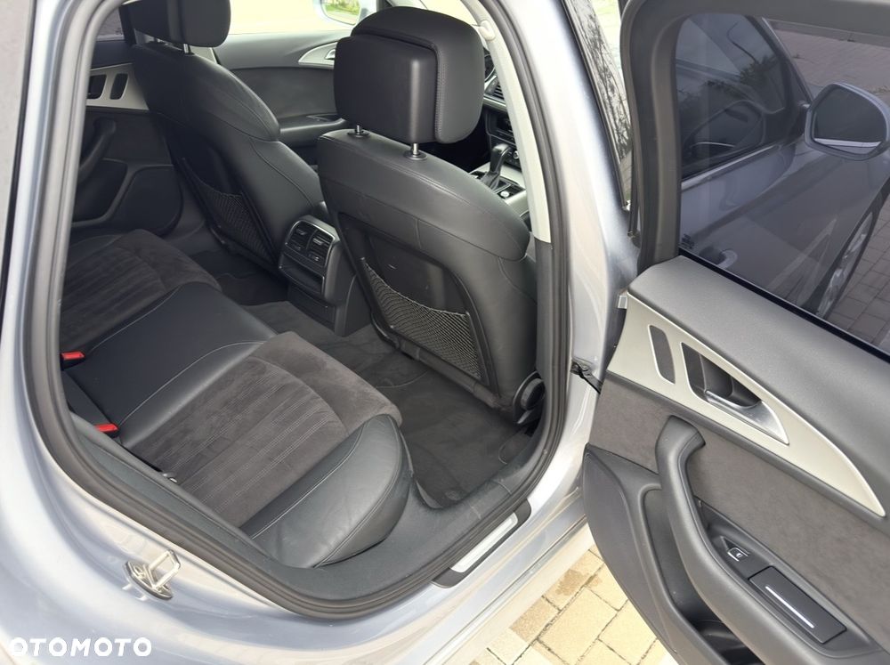 Audi A6 Avant 2.0 TDI Ultra S tronic - 11