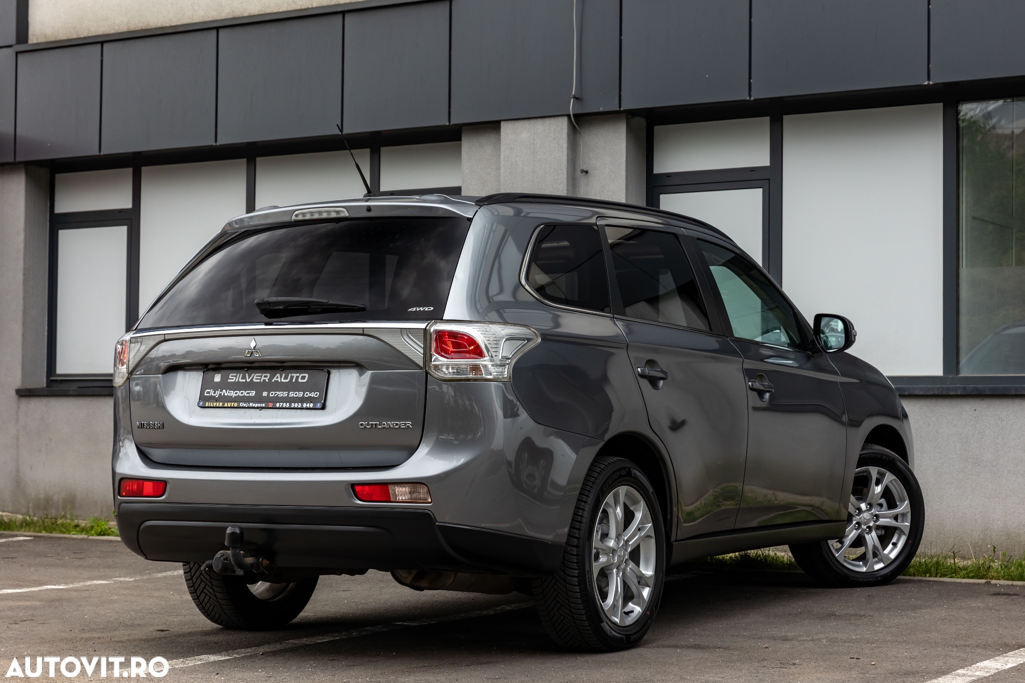 Mitsubishi Outlander 2.2 Litre 4WD DI-D Intense - 30
