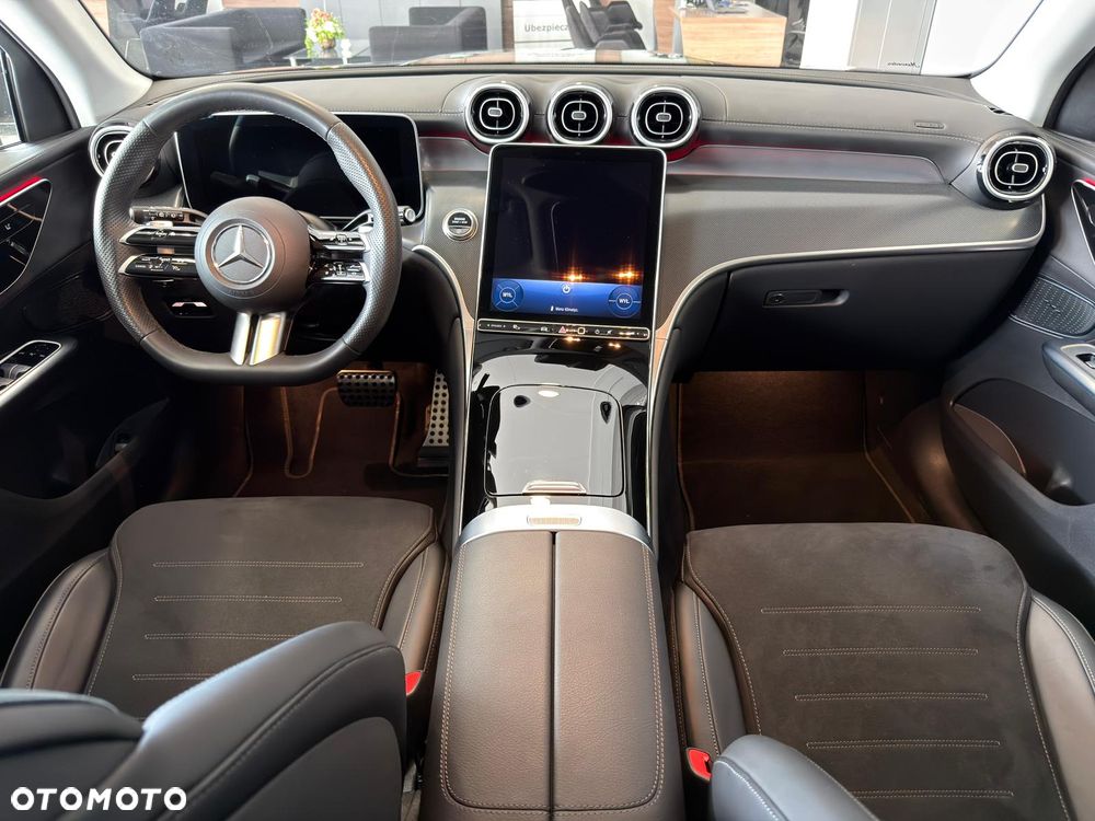 Mercedes-Benz GLC 220 d mHEV 4-Matic AMG Line - 9