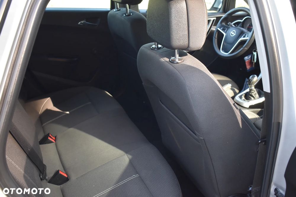 Opel Astra - 26