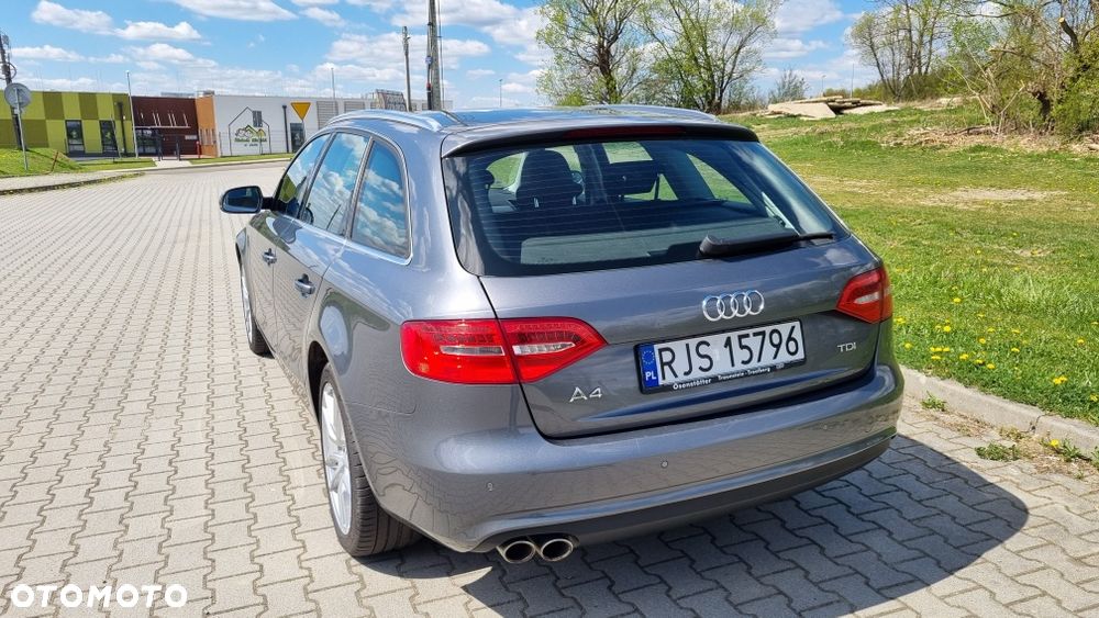 Audi A4 Avant - 4