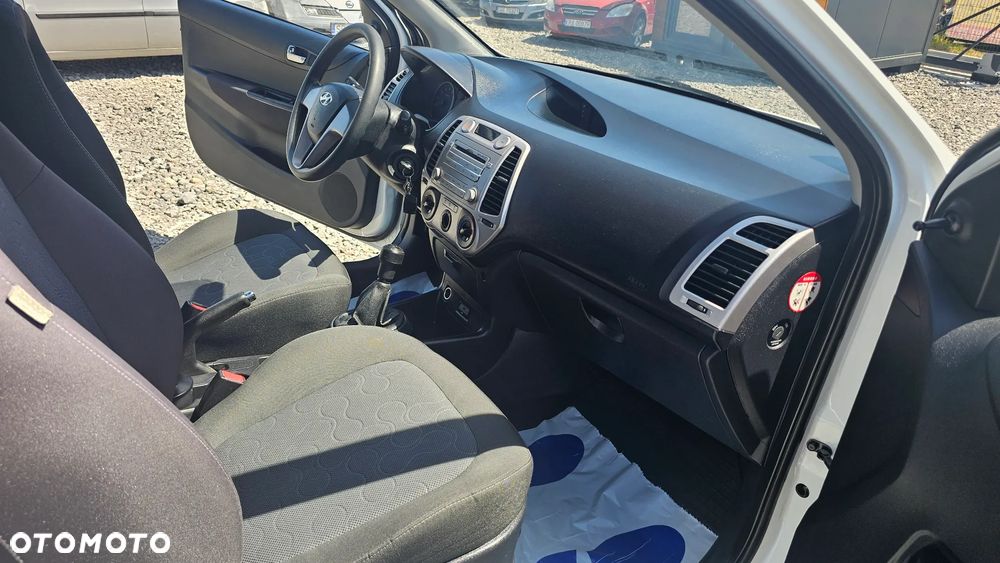 Hyundai i20 1.2 Classic + EU5 - 14
