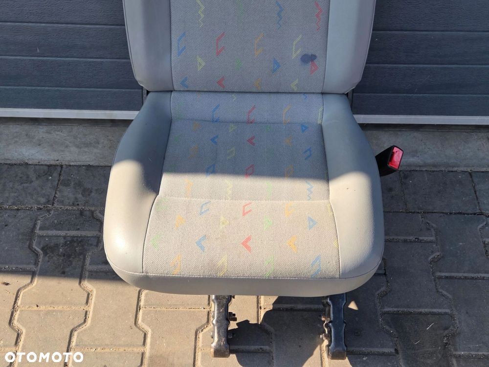 VW T5 T6 fotel koziołek składany INKA - 4