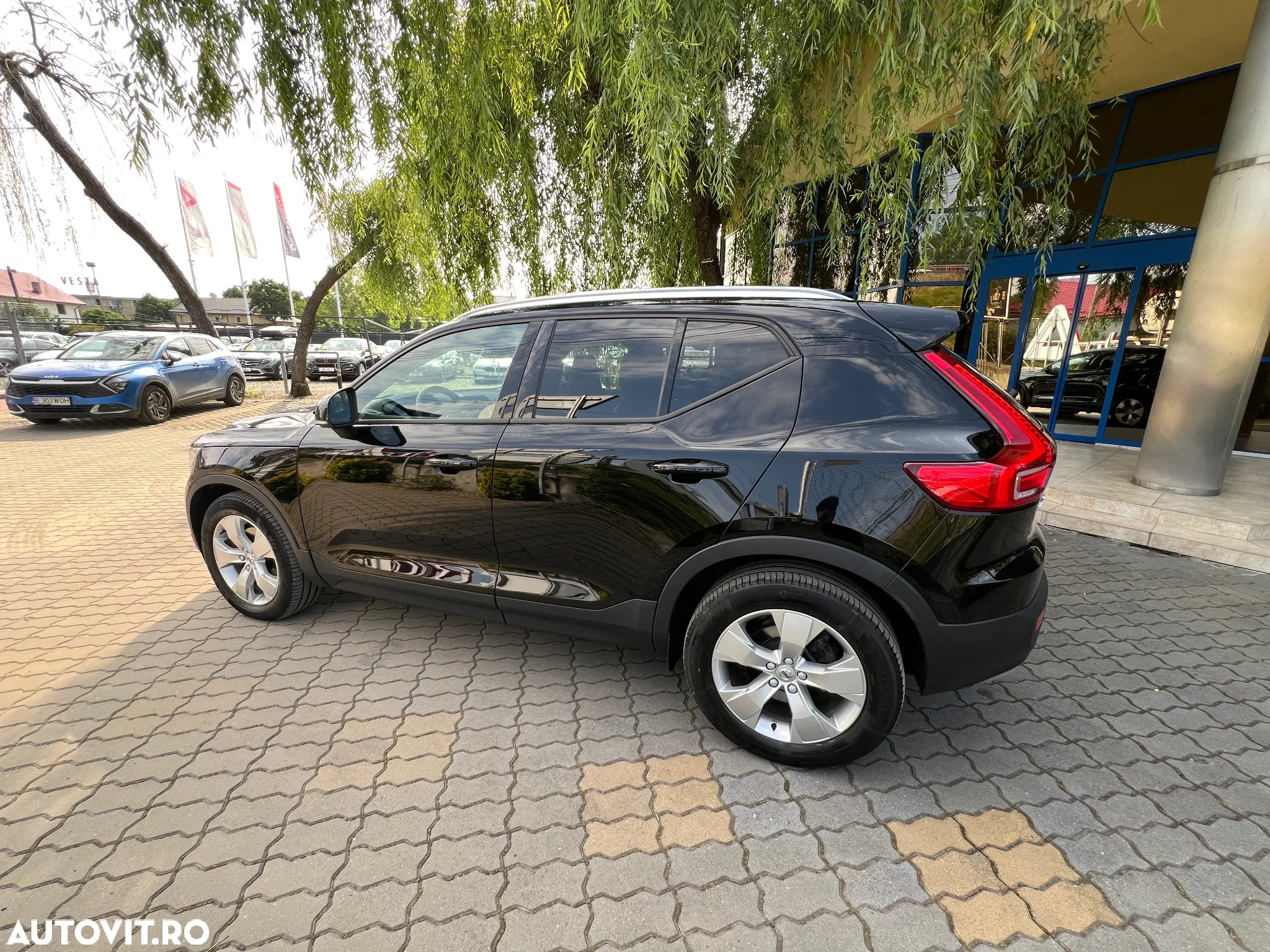Volvo XC 40 D4 AWD Momentum - 14