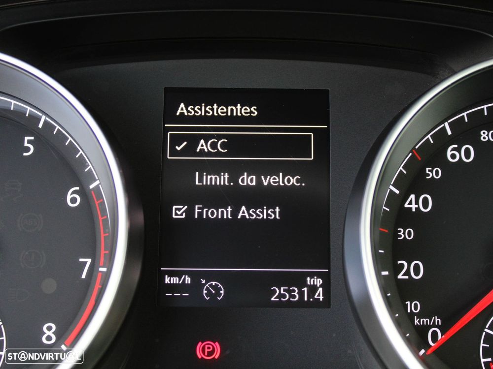 VW Golf 1.0 TSI Confortline DSG - 27
