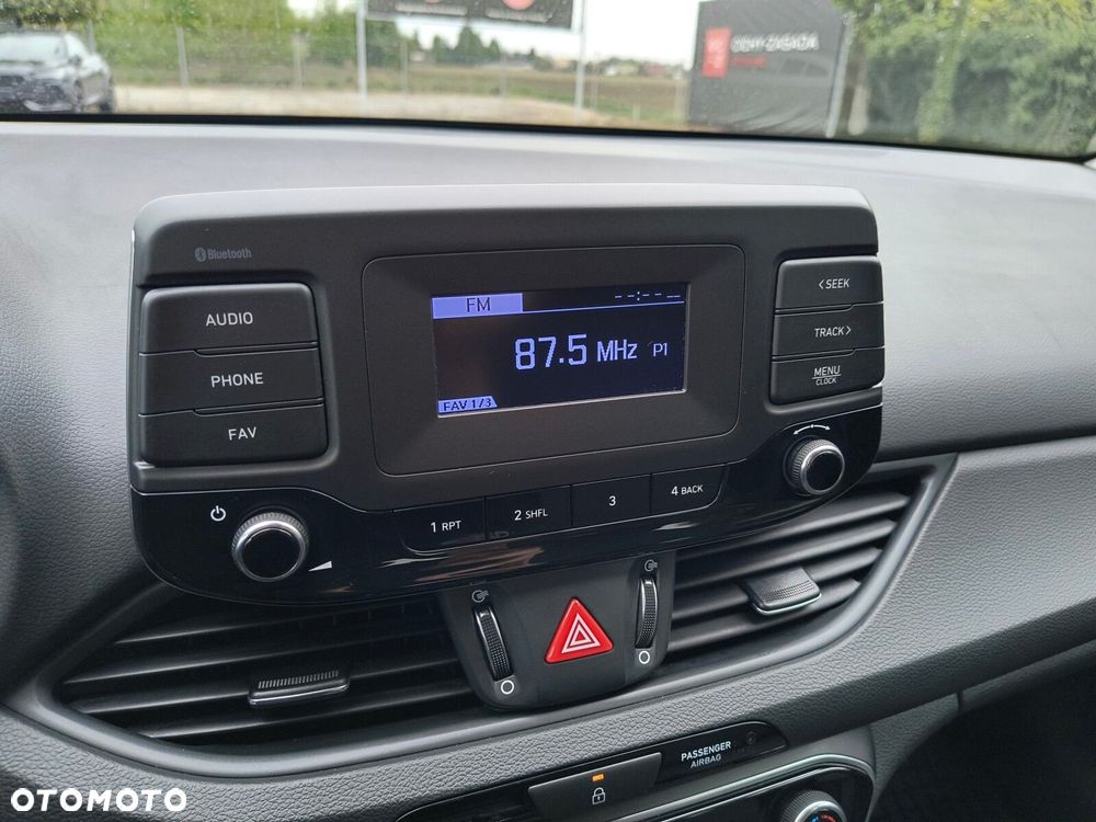 Hyundai i30 - 24