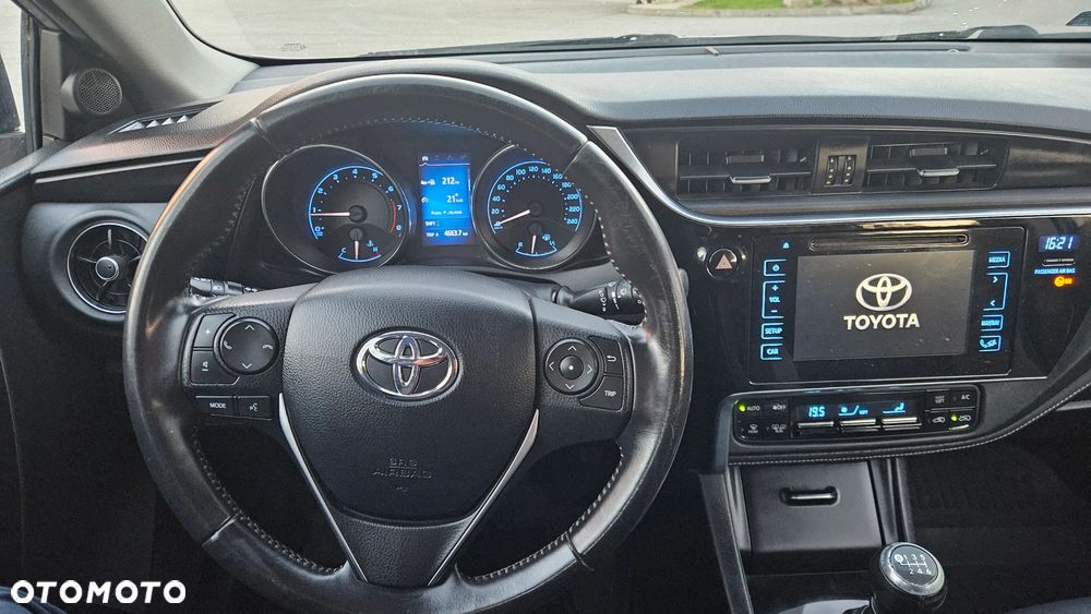 Toyota Auris 1.6 Comfort - 37