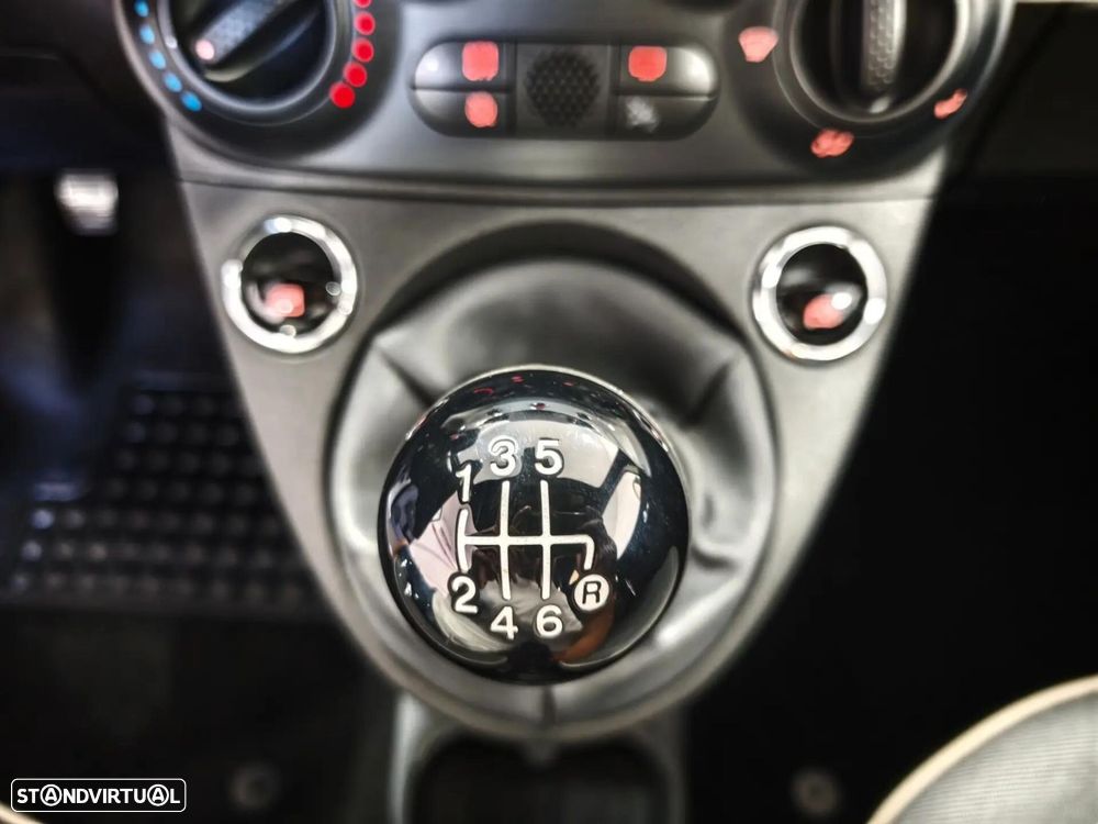 Fiat 500 1.0 Hybrid Lounge - 10