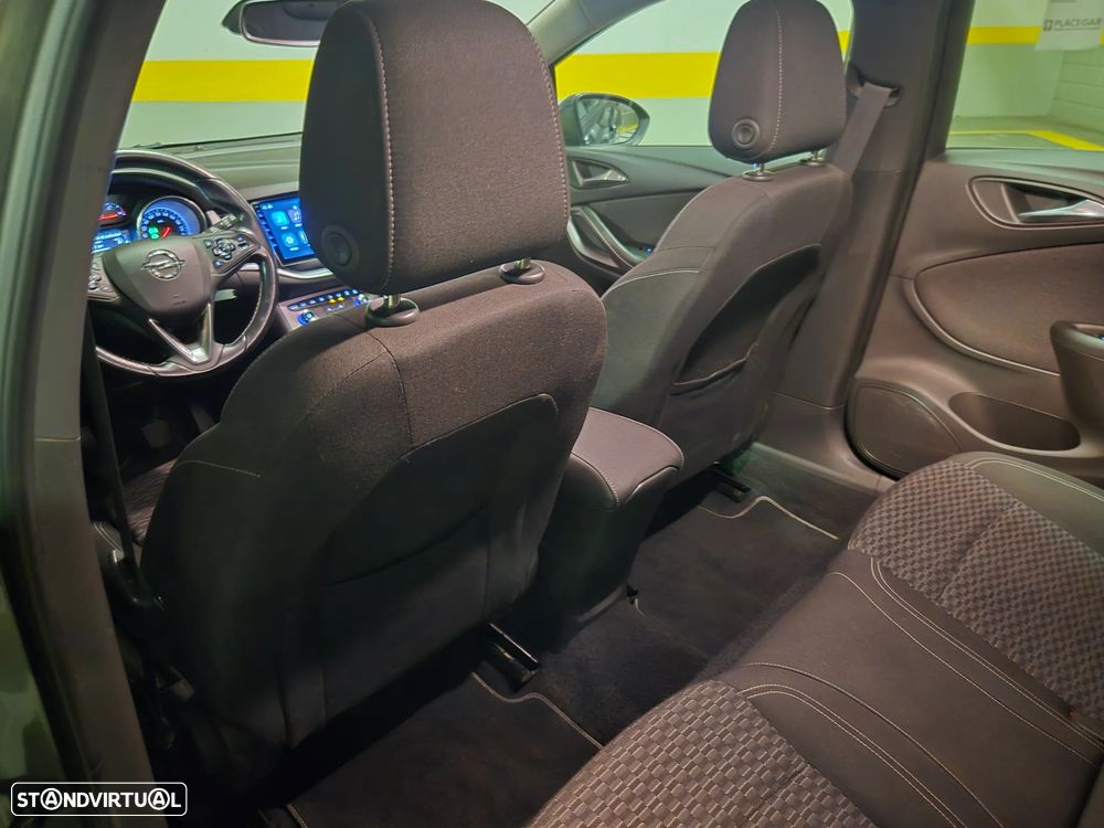 Opel Astra 1.6 CDTI Dynamic Sport S/S - 31