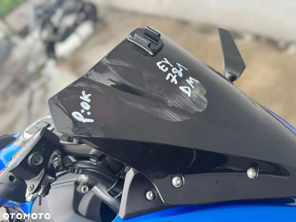 Kawasaki Ninja - 11
