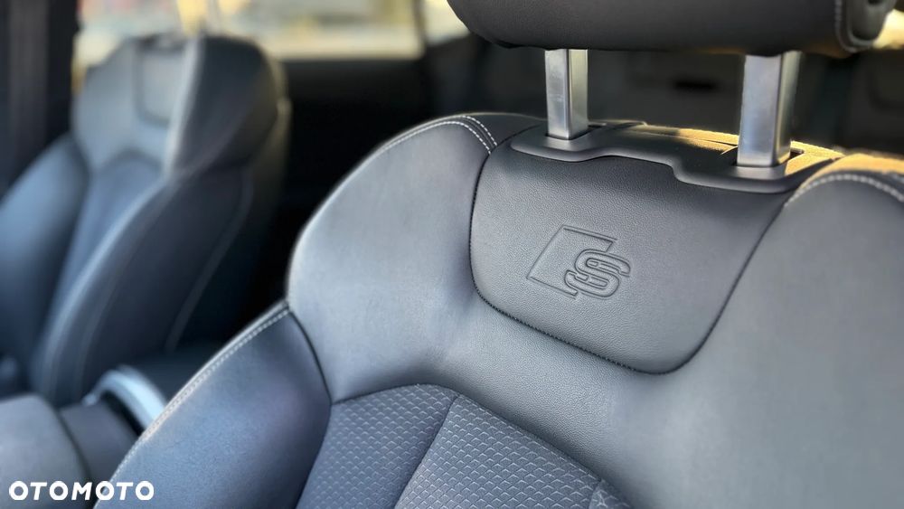 Audi Q8 50 TDI mHEV Quattro Tiptronic - 16