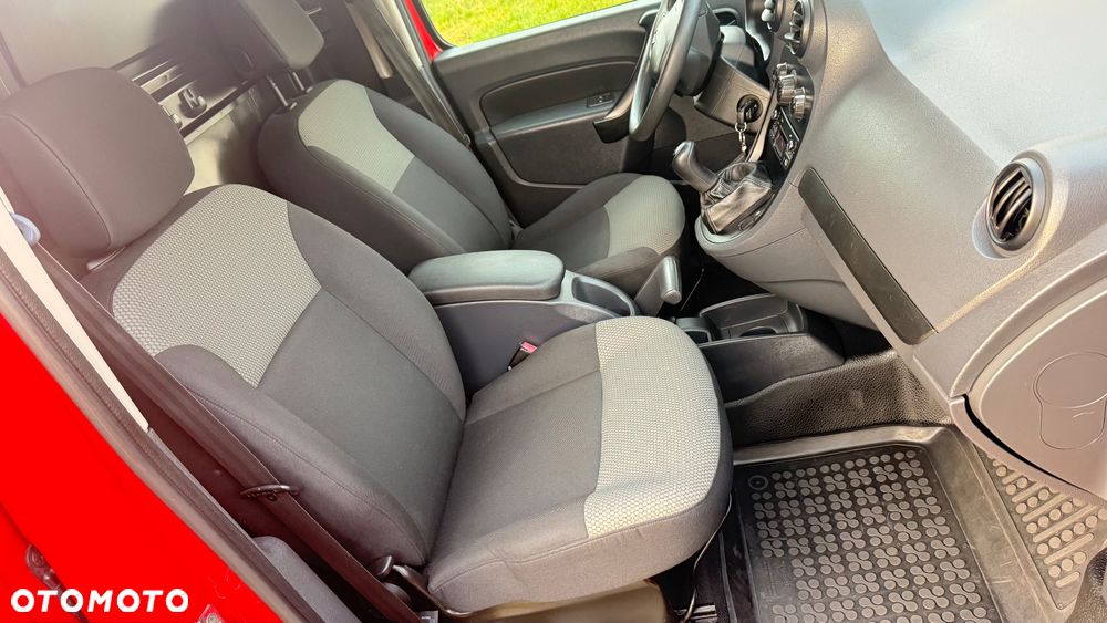 Mercedes-Benz Citan W415 - 11