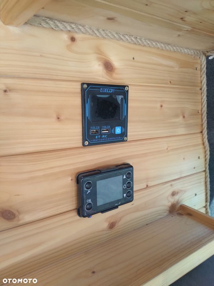 Mercedes-Benz SPRINTER - 13