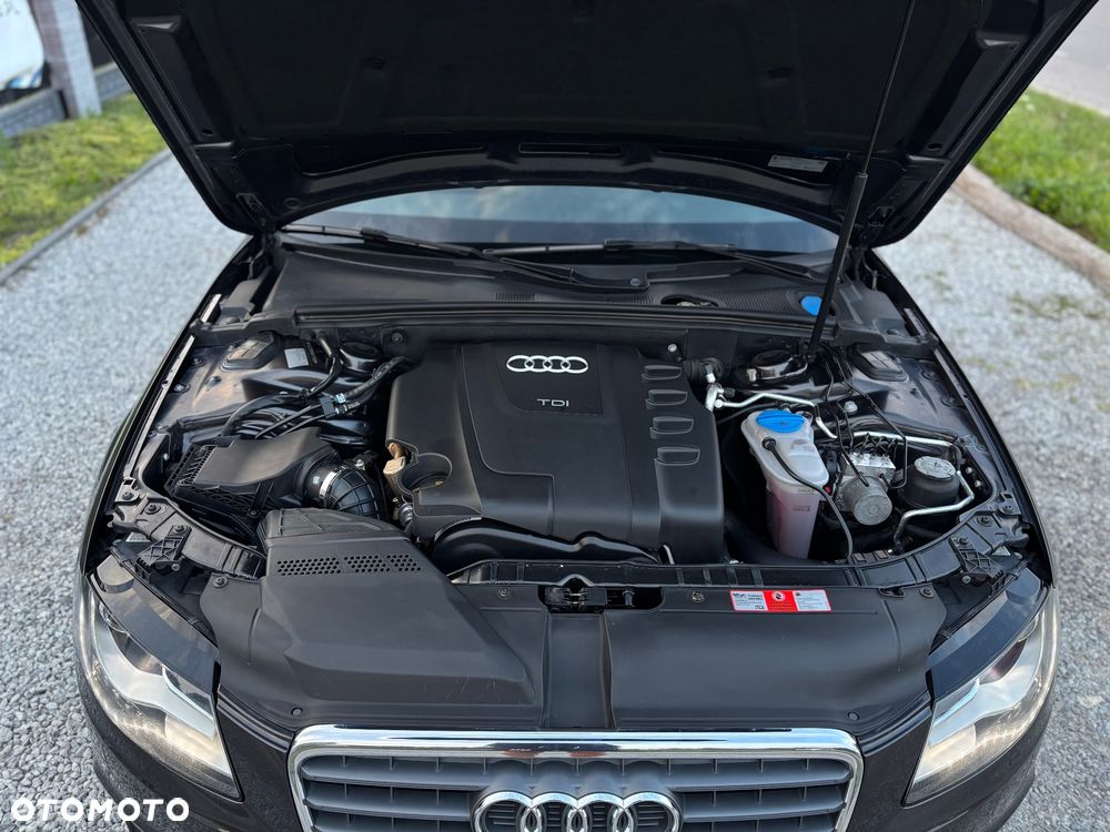 Audi A4 Avant - 16