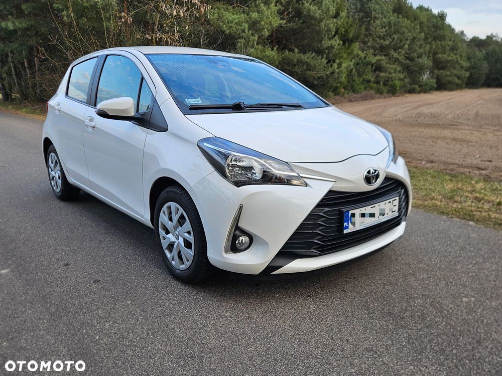Toyota Yaris 1.5 Premium - 2