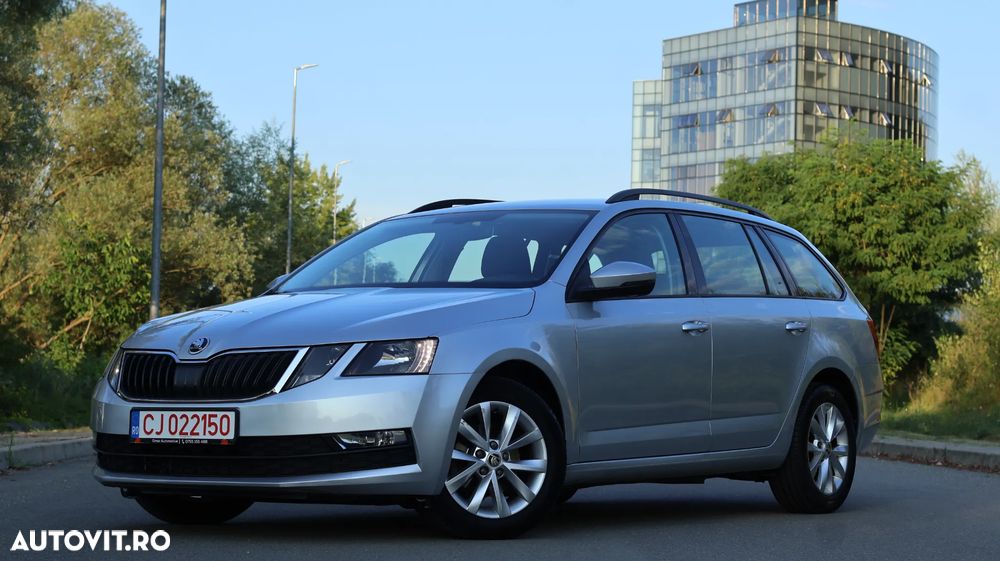 Skoda Octavia - 1