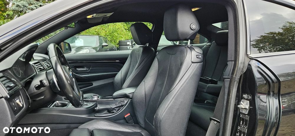 BMW Seria 4 428i xDrive M Sport - 23