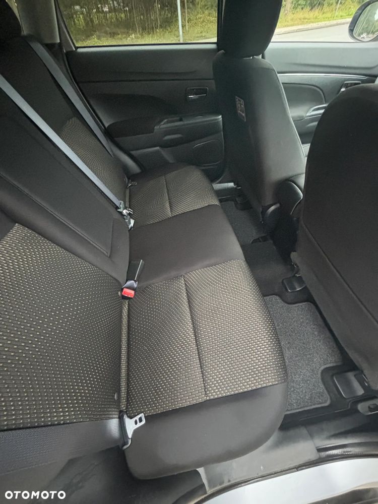 Mitsubishi ASX 1.6 Invite Navi - 19