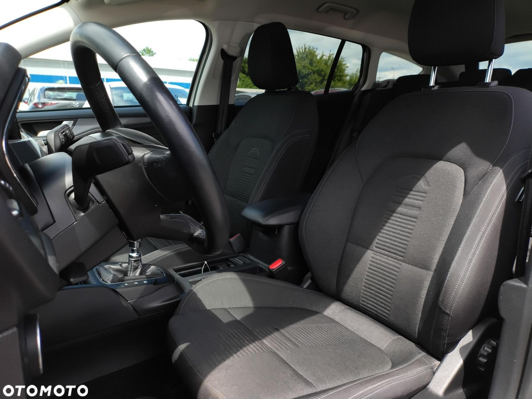 Ford Focus 1.5 EcoBoost Active - 22
