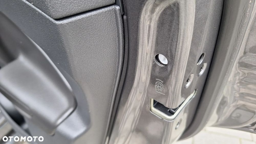 Ford Kuga 1.5 EcoBoost FWD ST-Line ASS MMT6 - 32