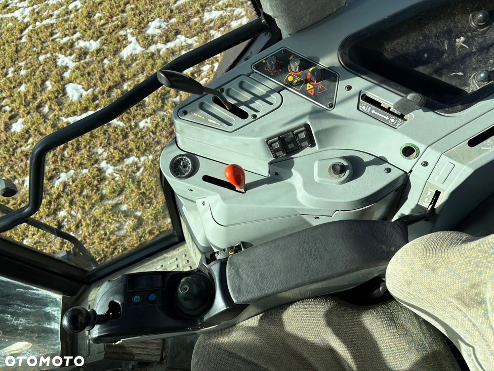 Massey Ferguson 8240 SISU - 12