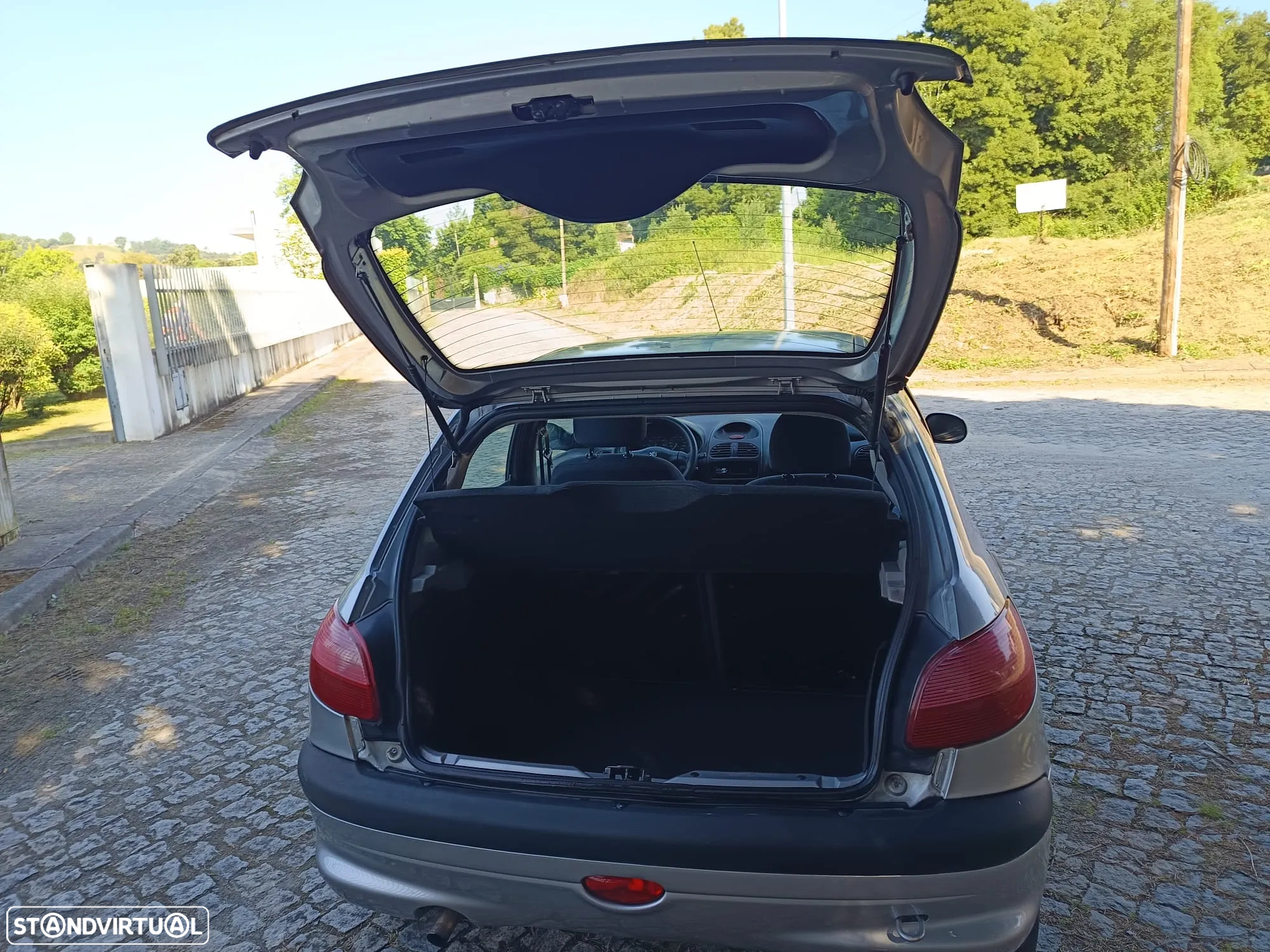 Peugeot 206 1.1 XR - 12