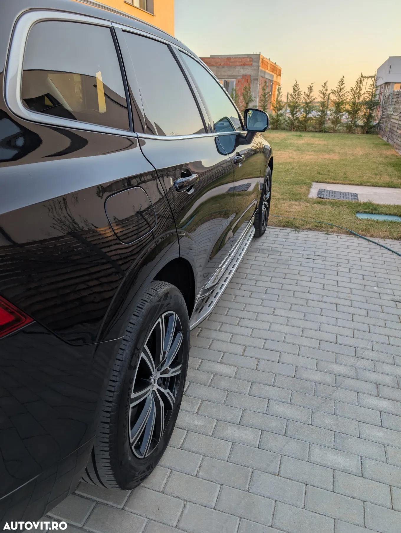Volvo XC 60 B5 MHEV AT8 AWD Inscription - 18
