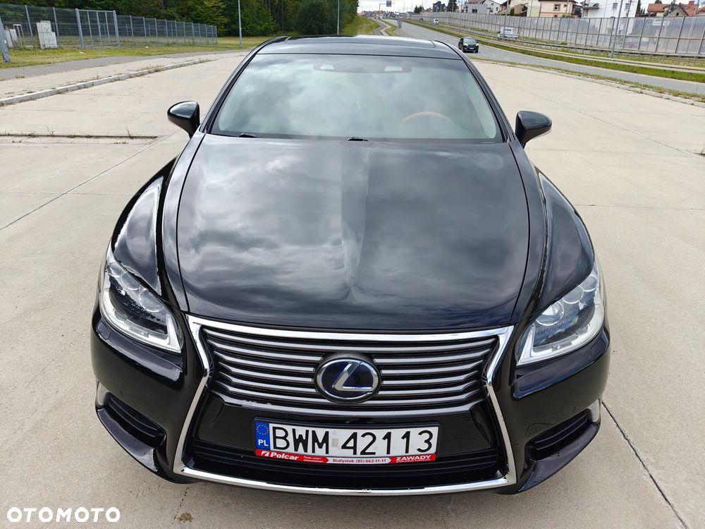 Lexus LS 600h L - 37