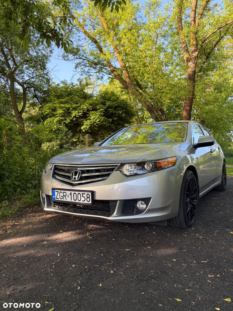 Honda Accord 2.0 Executive - 1
